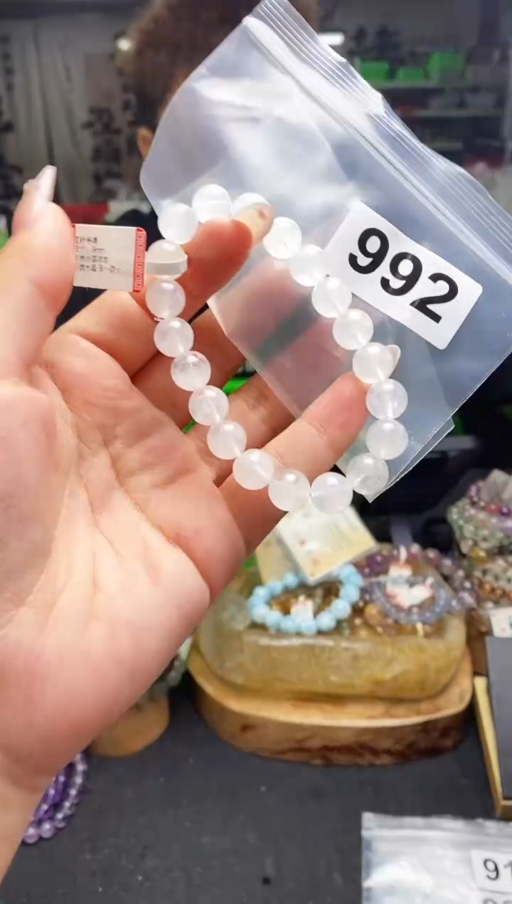 水晶手串未镶嵌手串992
