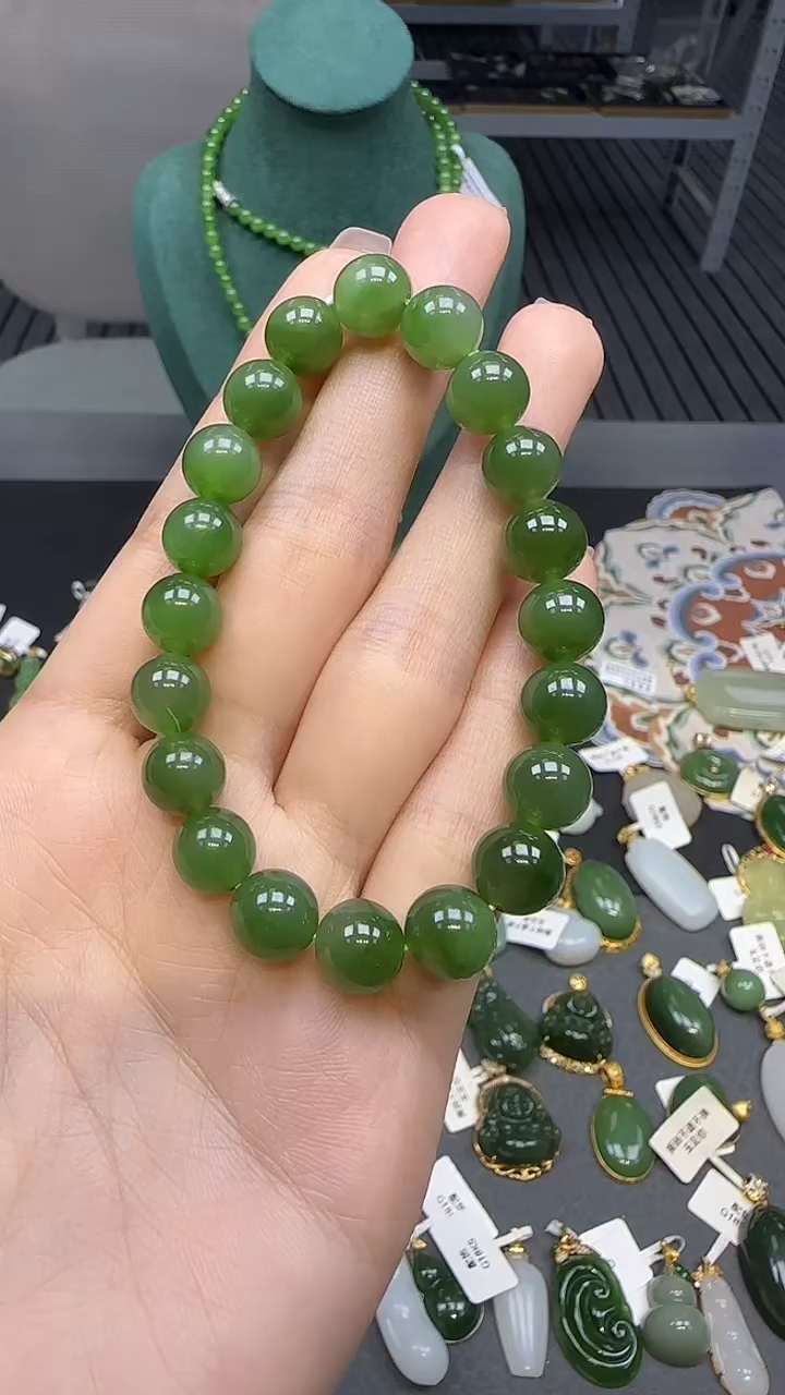 未镶嵌手串和田玉1