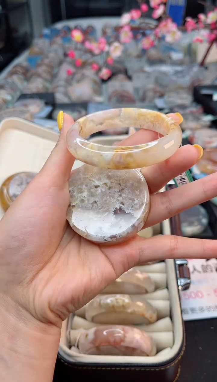 石英质玉未镶嵌手镯55圈口（赠送镯心）3321744