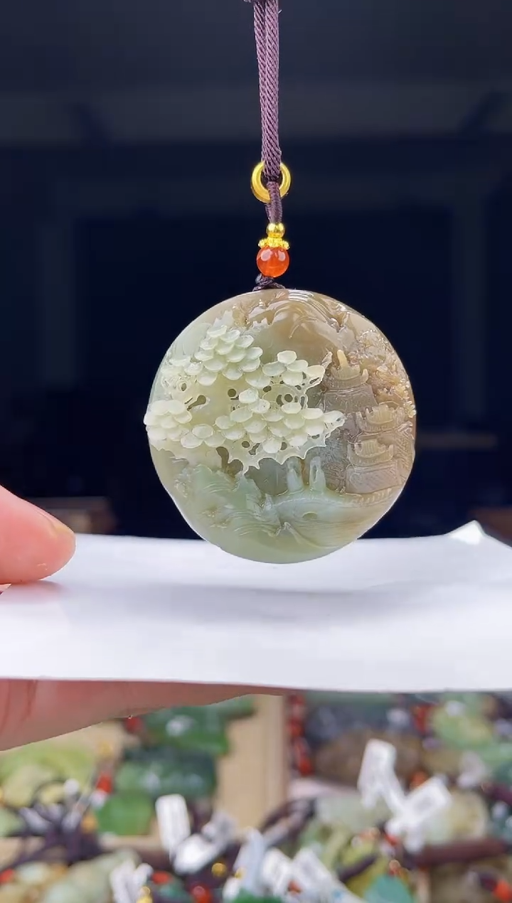 颈饰未镶嵌和田玉1