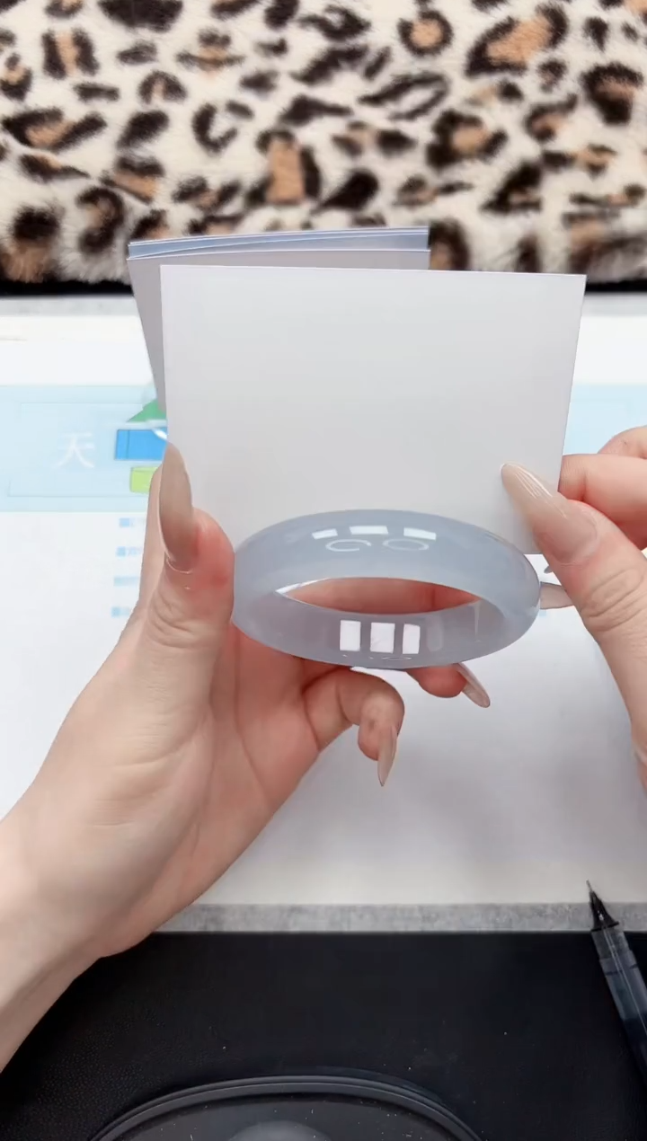 【闪购商品】石英质玉手镯未镶嵌61-54