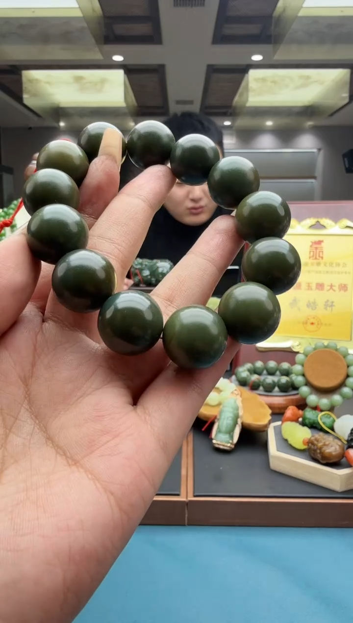 未镶嵌手串和田玉szq18