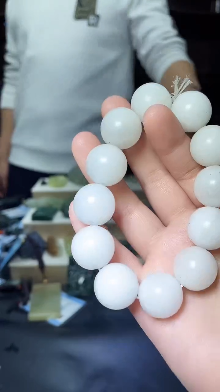 【闪购商品】和田玉（糖玉）颈饰未镶嵌1