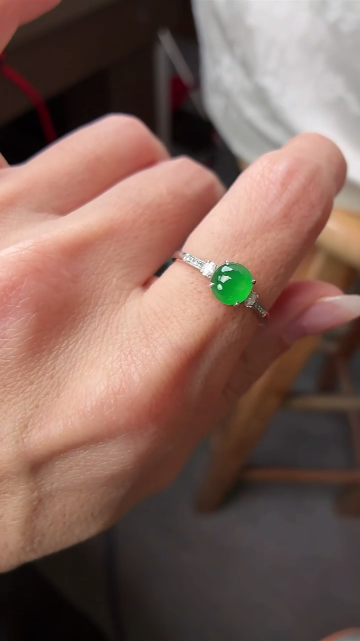 吊坠(不含链)18K金镶嵌翡翠戒指