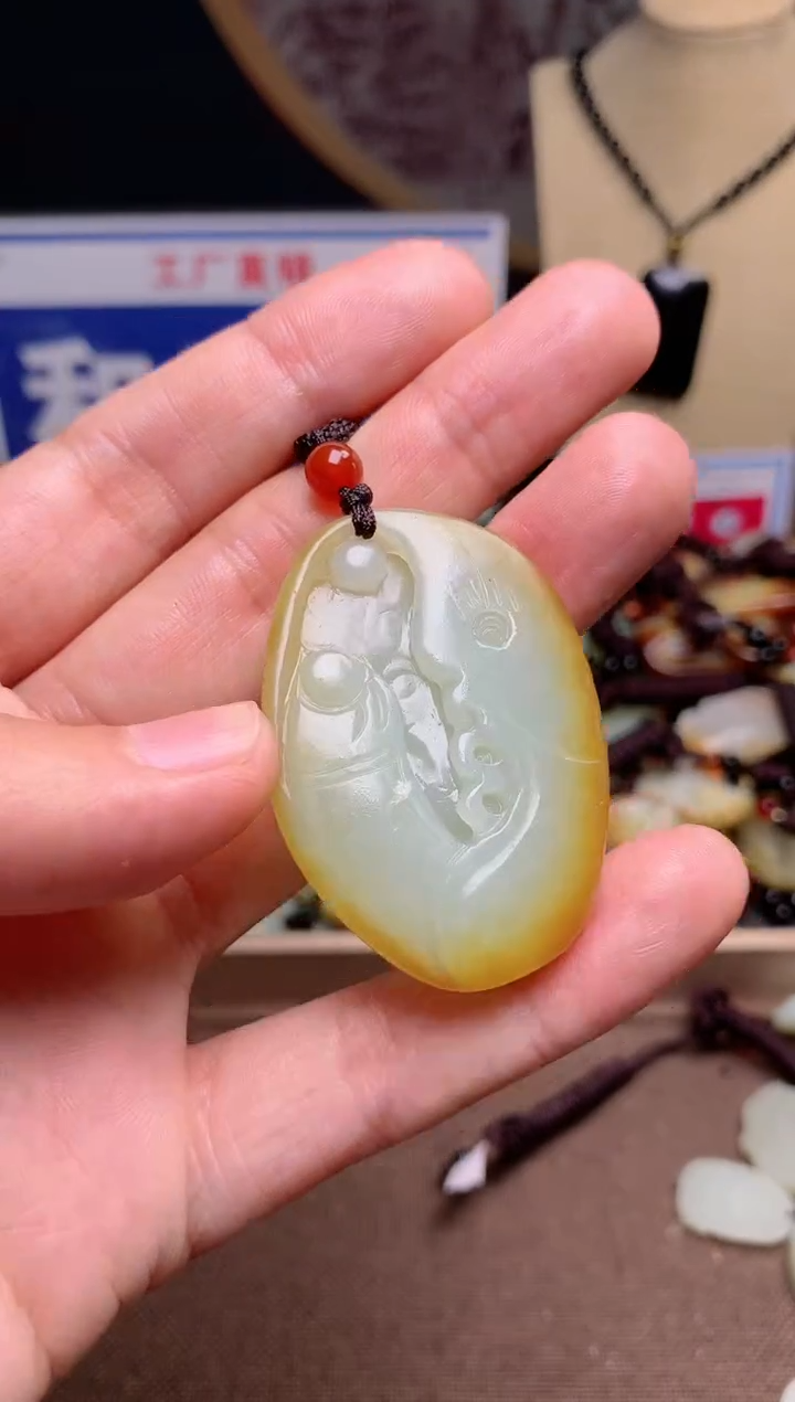 【闪购商品】和田玉颈饰未镶嵌1
