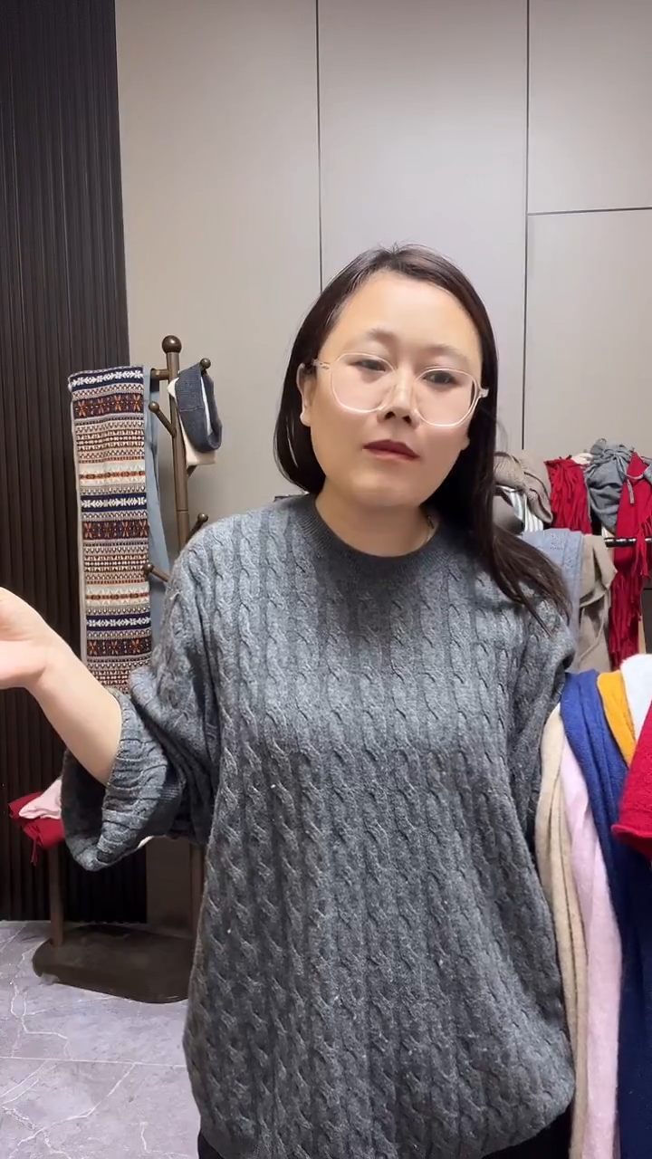 麻花上衣中灰色666