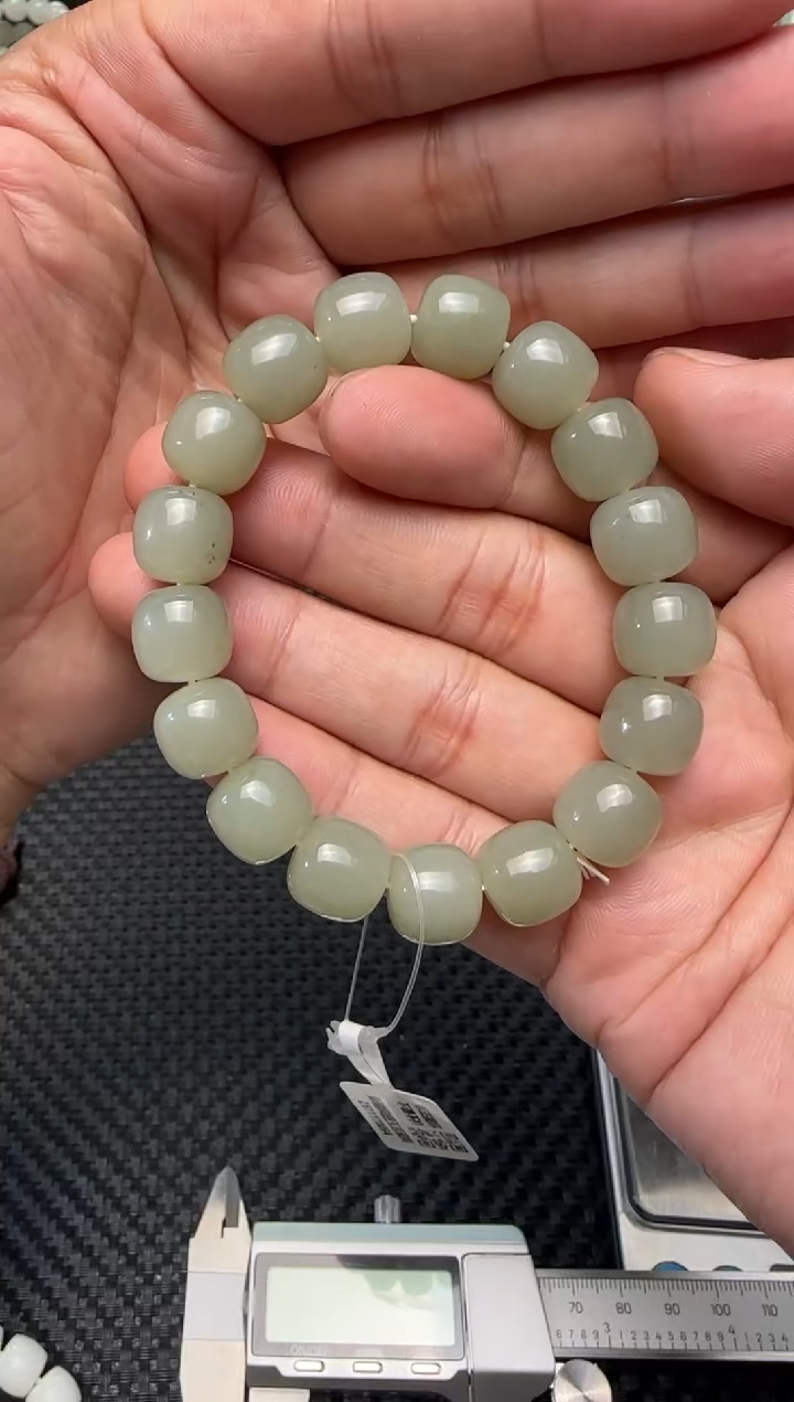 未镶嵌手串和田玉青白玉手串11x12