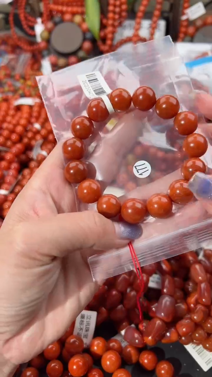 【闪购商品】南红玛瑙手串未镶嵌13+