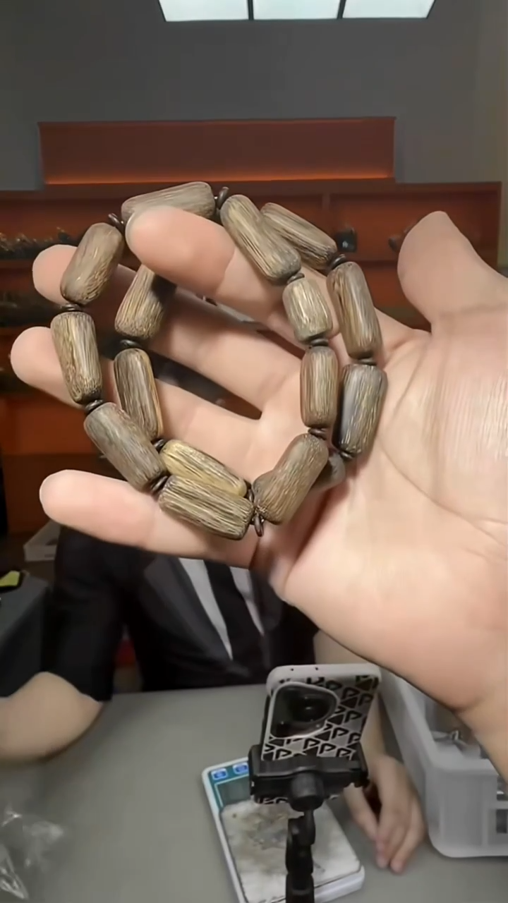 沉香吊坠s26号沉水树心17g多样性发一