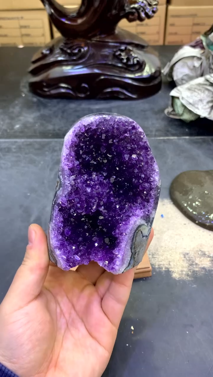 【闪购商品】水晶摆件未镶嵌天然高品质紫晶435