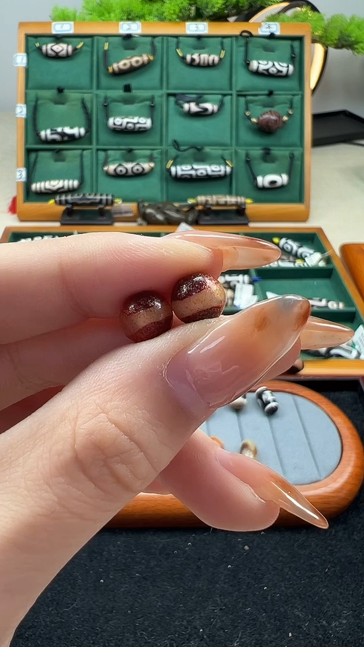 玛瑙/玉髓（覆膜）颈饰未镶嵌14（微瑕随机发货）