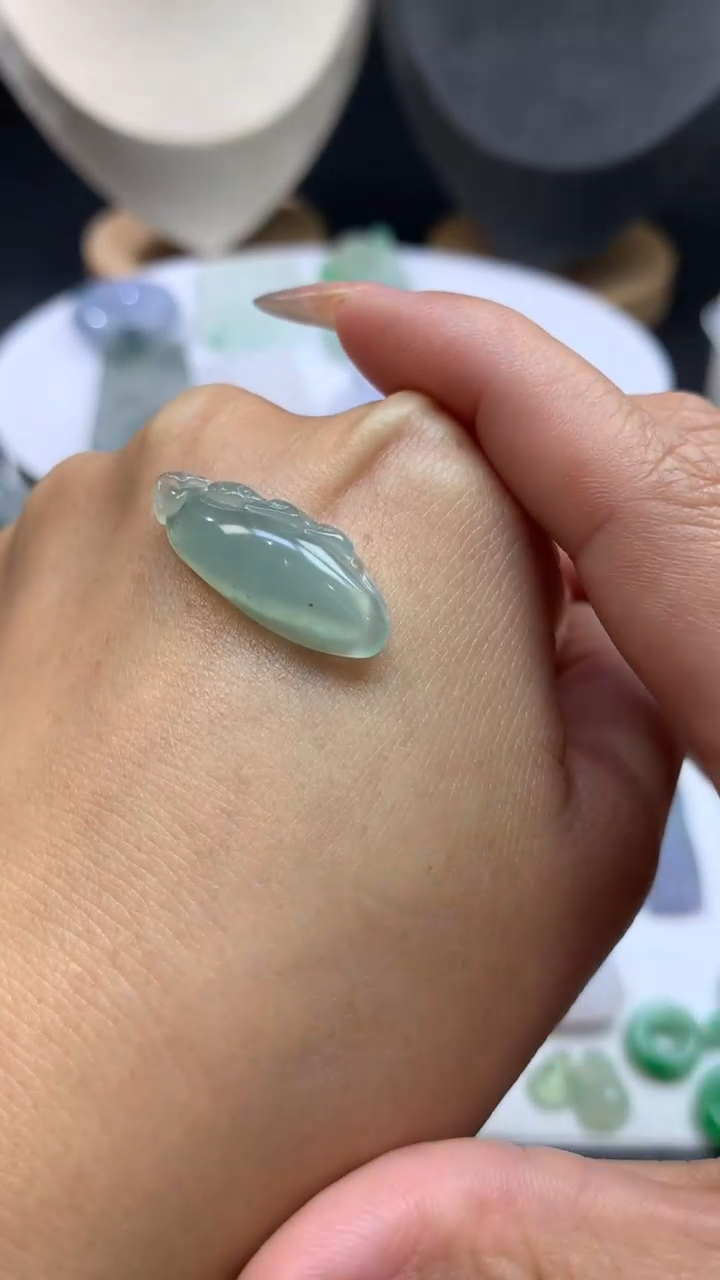 【闪购商品】定制翡翠未镶嵌翡翠