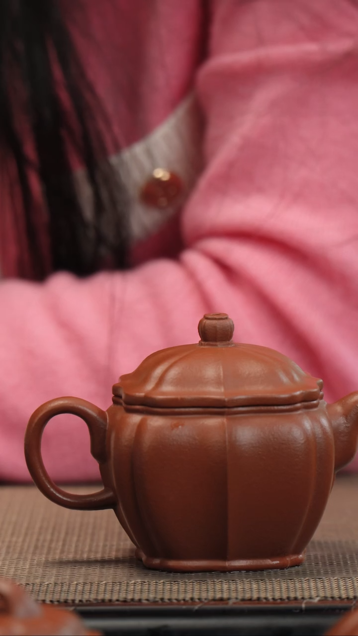 【闪购商品】紫砂茶壶生砂朱泥筋纹汉瓦