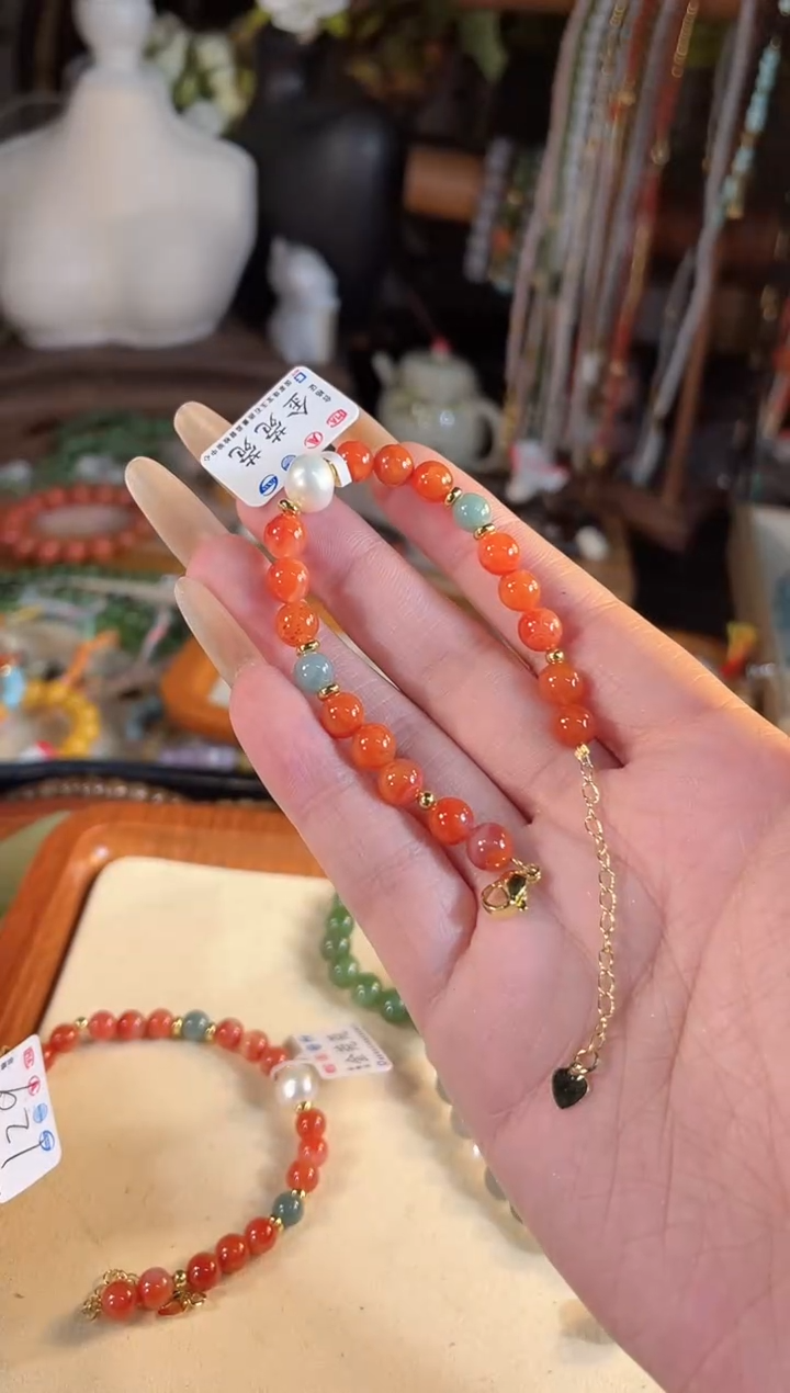 【闪购商品】南红玛瑙手链未镶嵌多样性发货其一