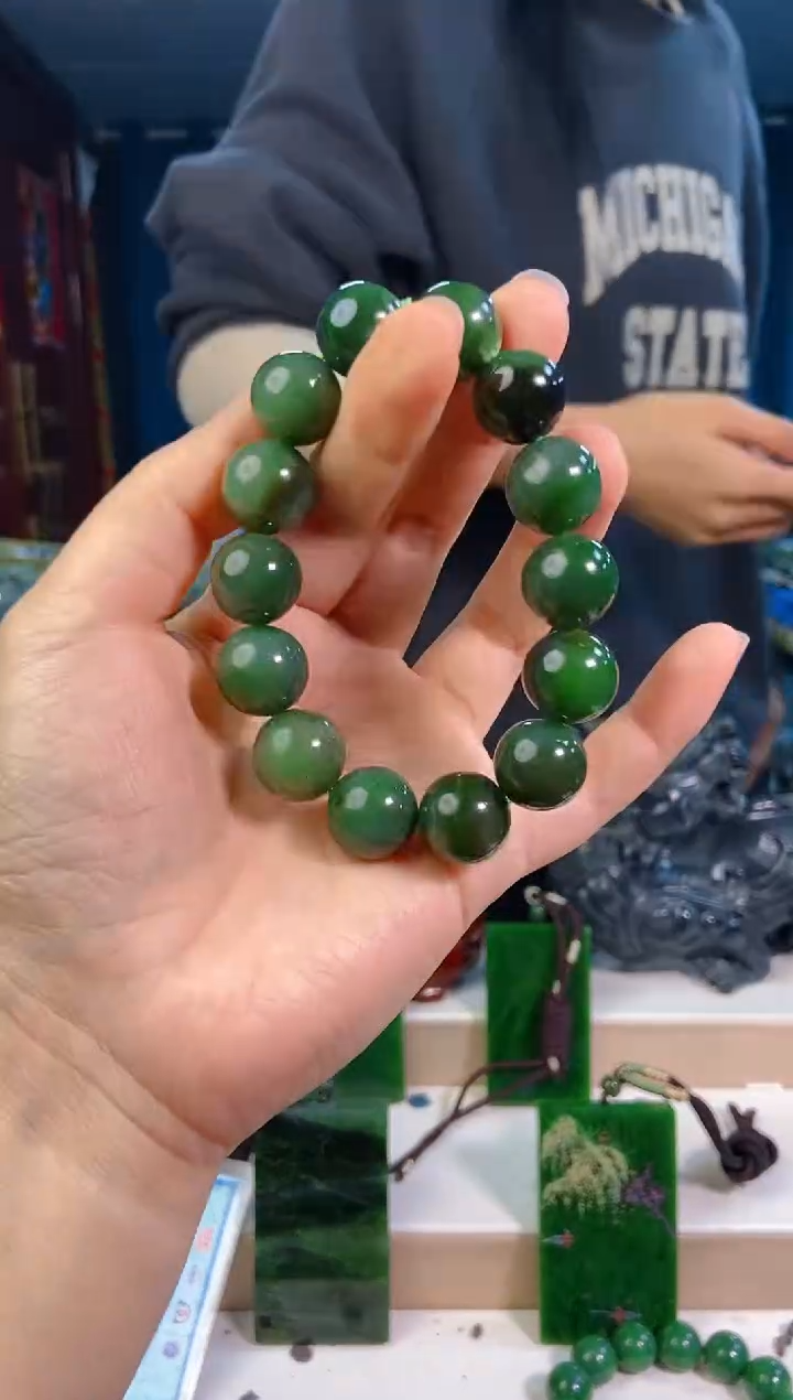 【闪购商品】和田玉挂件未镶嵌1