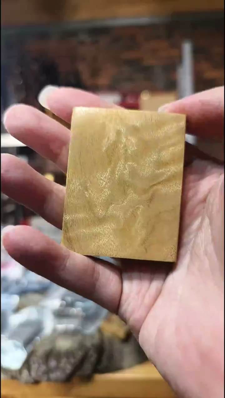 金丝楠无事牌手把件