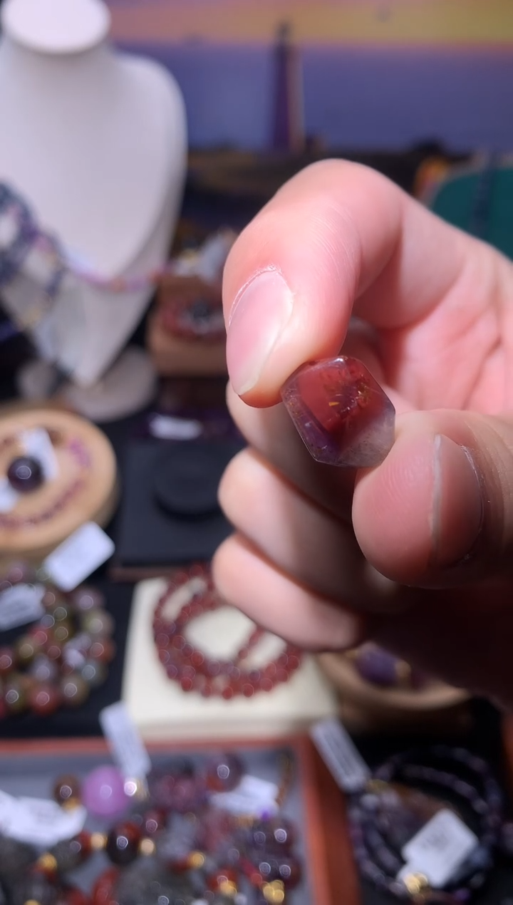 未镶嵌珠宝半成品水晶卧**年随行单颗