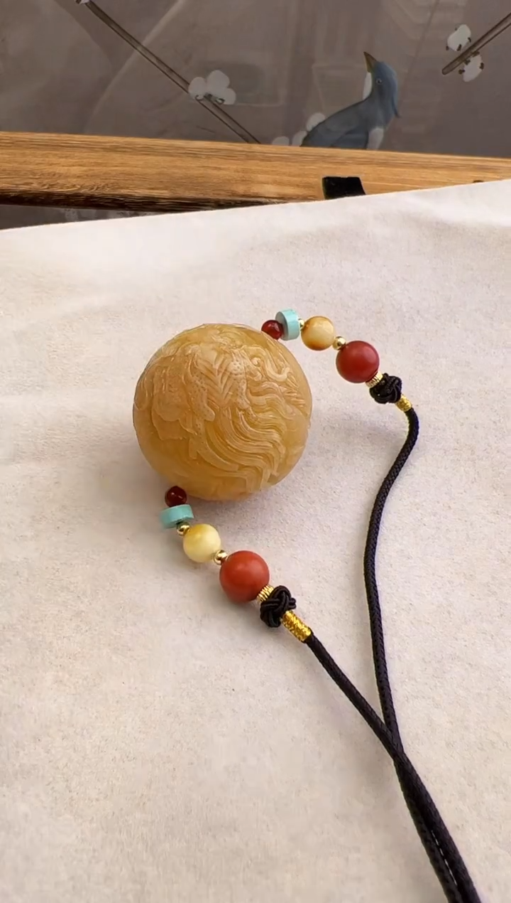 【闪购商品】琥珀裸石未镶嵌10214116-吊坠