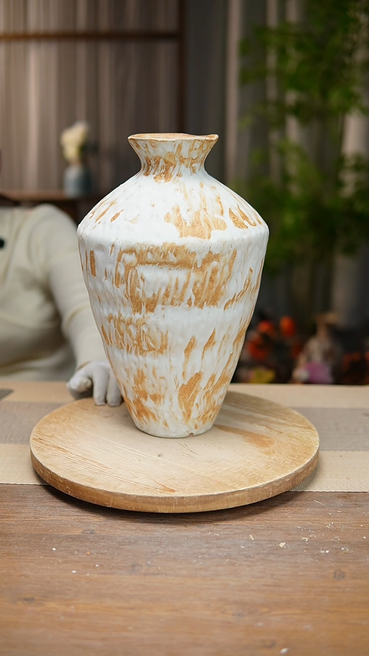 【闪购商品】陶瓷花器诧寂黄高脚