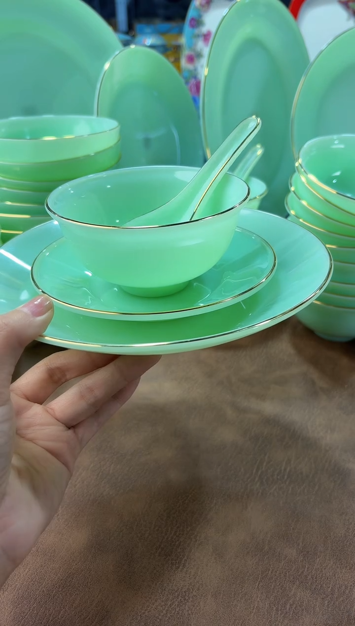 玉瓷盘碟碗勺四件套10套   