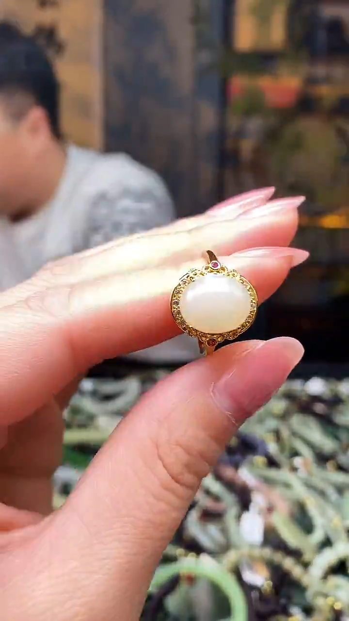 颈饰未镶嵌和田玉多样性发货，拍一发一