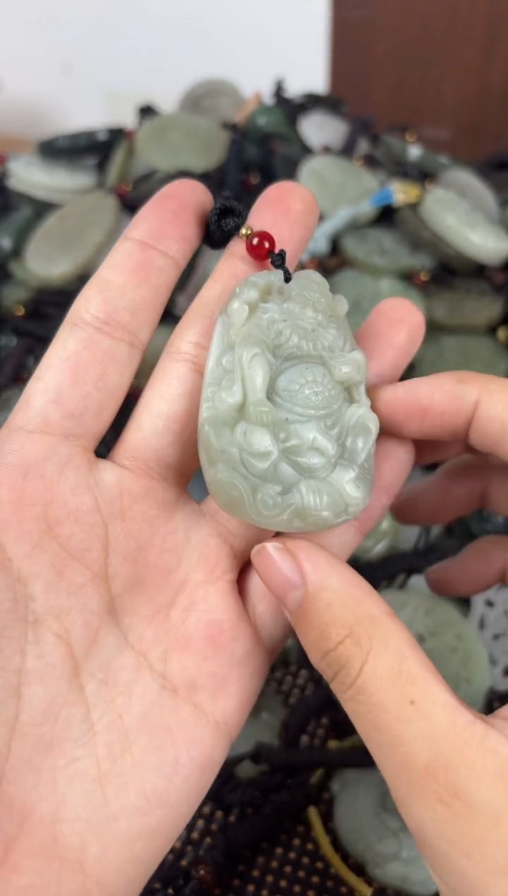 【闪购商品】和田玉颈饰未镶嵌1