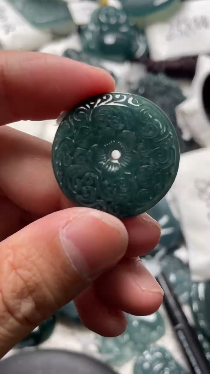 颈饰未镶嵌翡翠888