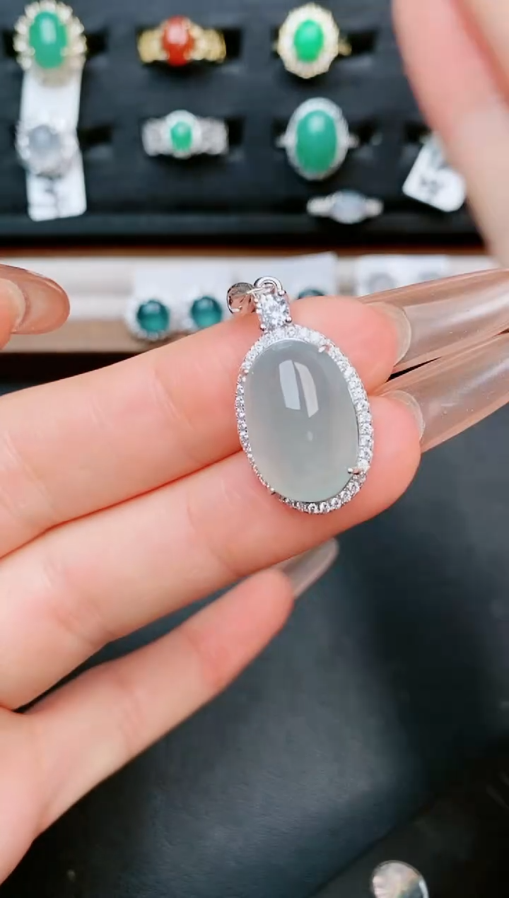 【闪购商品】翡翠戒指银S925镶嵌......