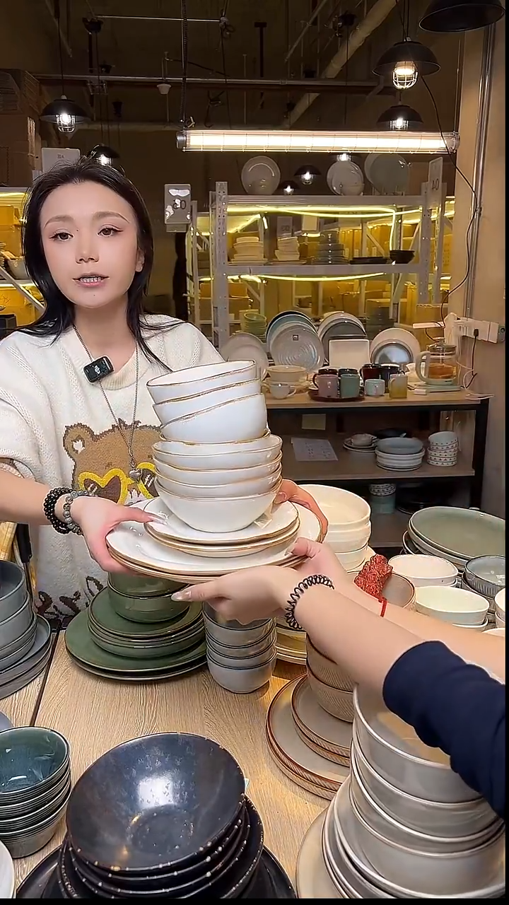 瓷51（十二件套）外贸尾货窑变釉下彩默外微瑕