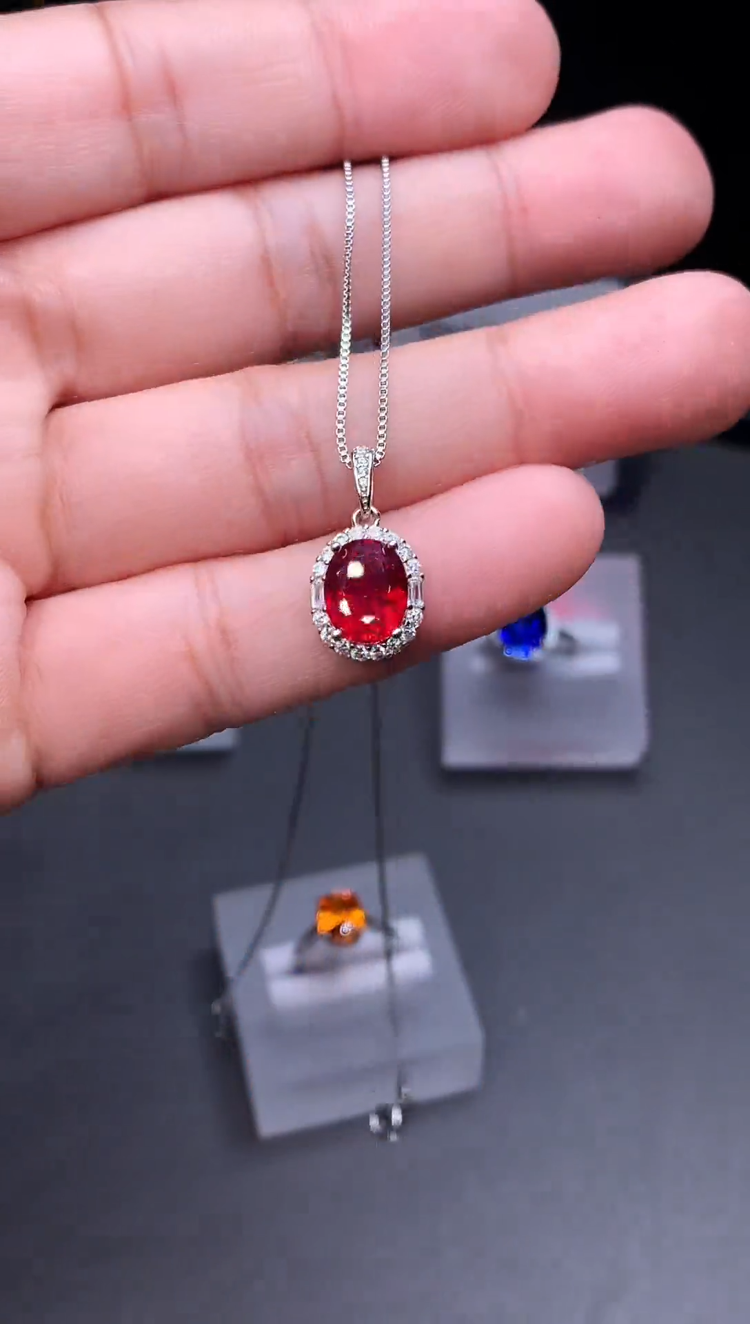 颈饰银S925镶嵌红宝石111