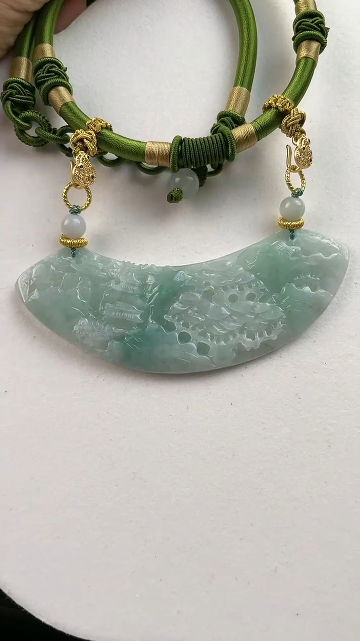 【闪购商品】翡翠颈饰未镶嵌2159(赠链)部分宝贝微瑕主播介绍为准