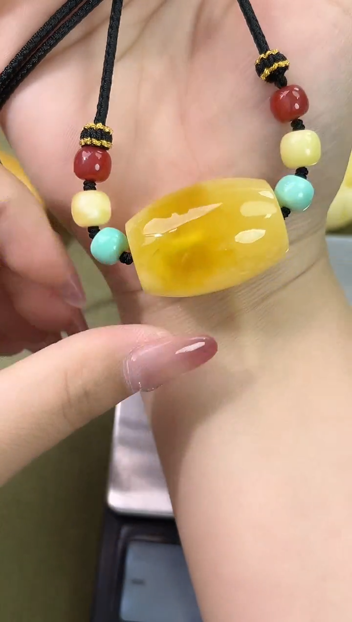 裸石琥珀未镶嵌天然琥珀蜜蜡吊坠