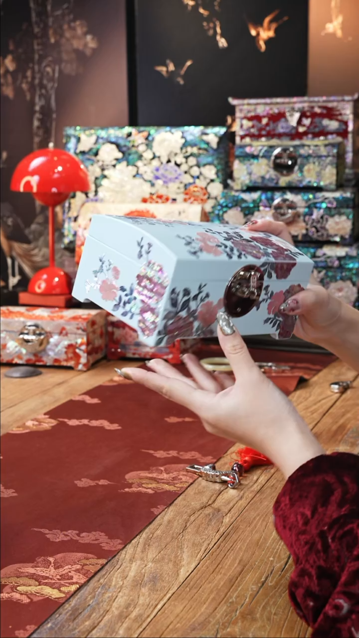 【闪购商品】瓷片豆包儿的星耀家