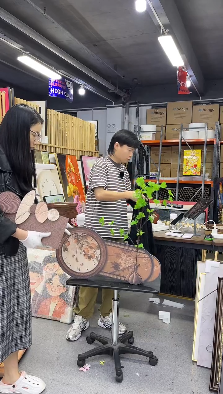 竖款40*60砂岩钟表带绿植