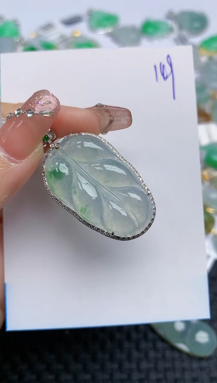 【闪购商品】翡翠颈饰18K金镶嵌天然A货翡翠 149