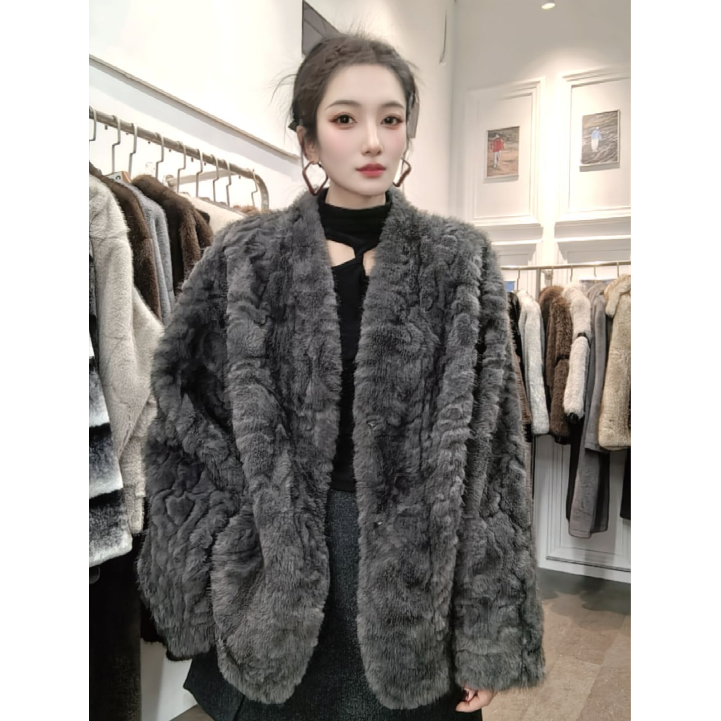 人造皮草 2025秋冬新款毛毛衣V领小湖羊网红显瘦短款环保皮草外套