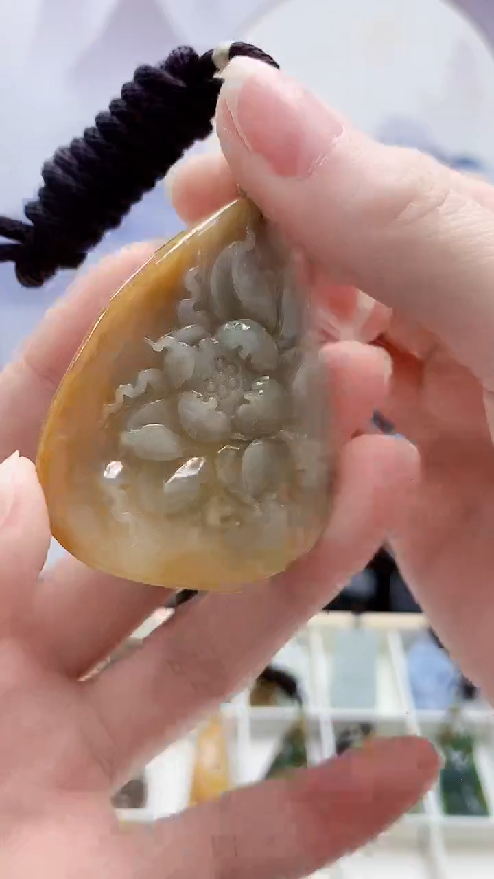 未镶嵌定制翡翠5028ry-毛货挂件89