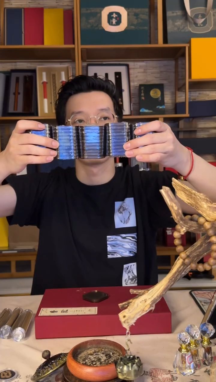 线香拍一发5独立大祥云 到手5罐