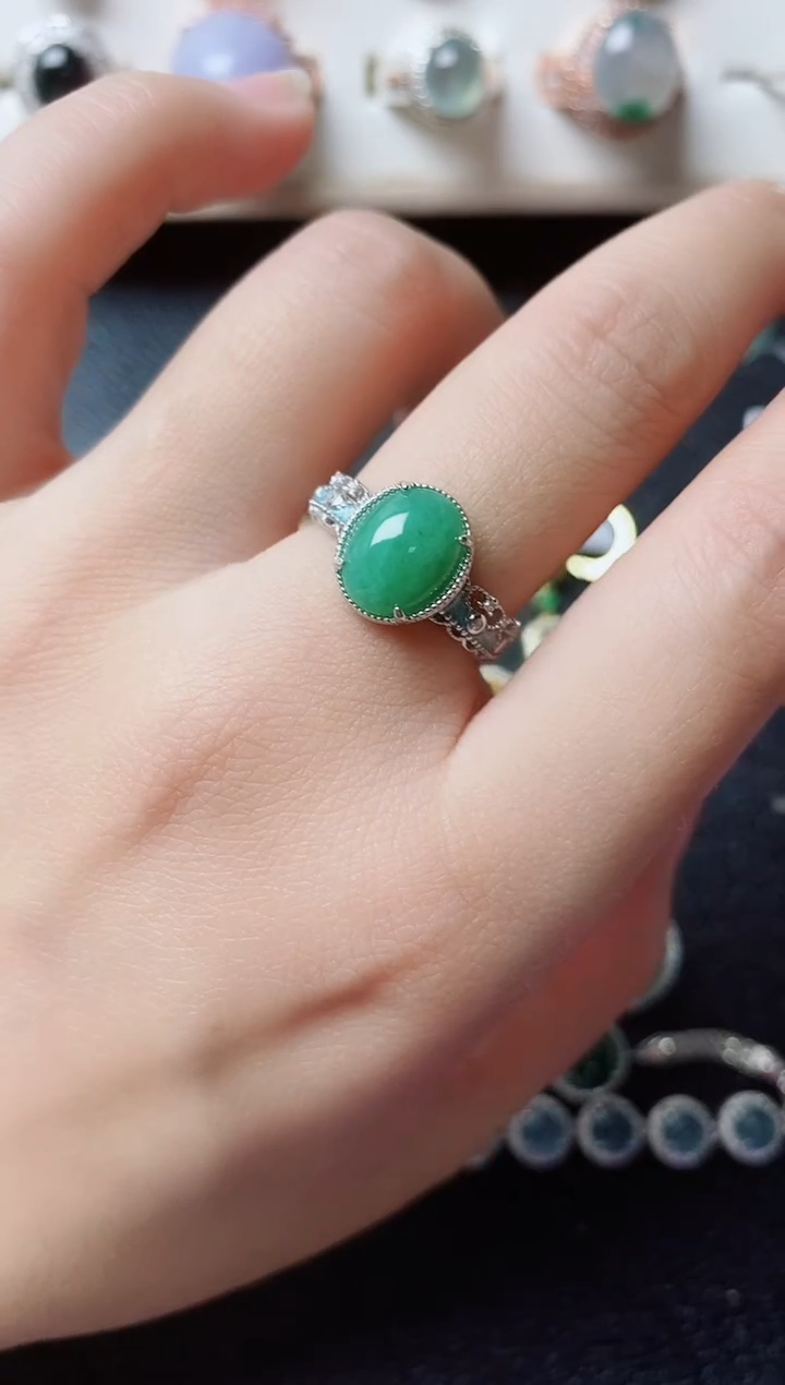 【闪购商品】翡翠戒指银S925镶嵌11111