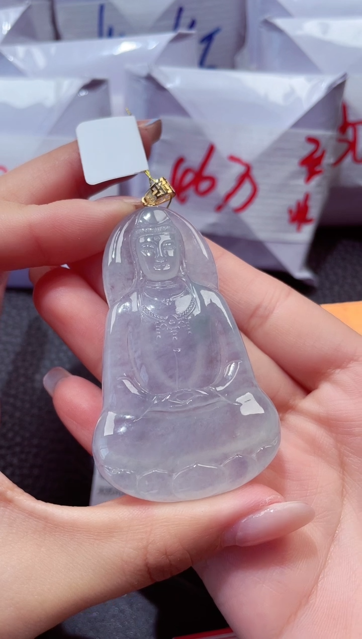 颈饰18K金镶嵌翡翠女****王54