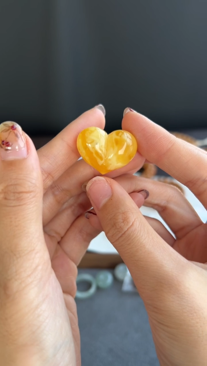 蜜蜡颈饰未镶嵌407买断