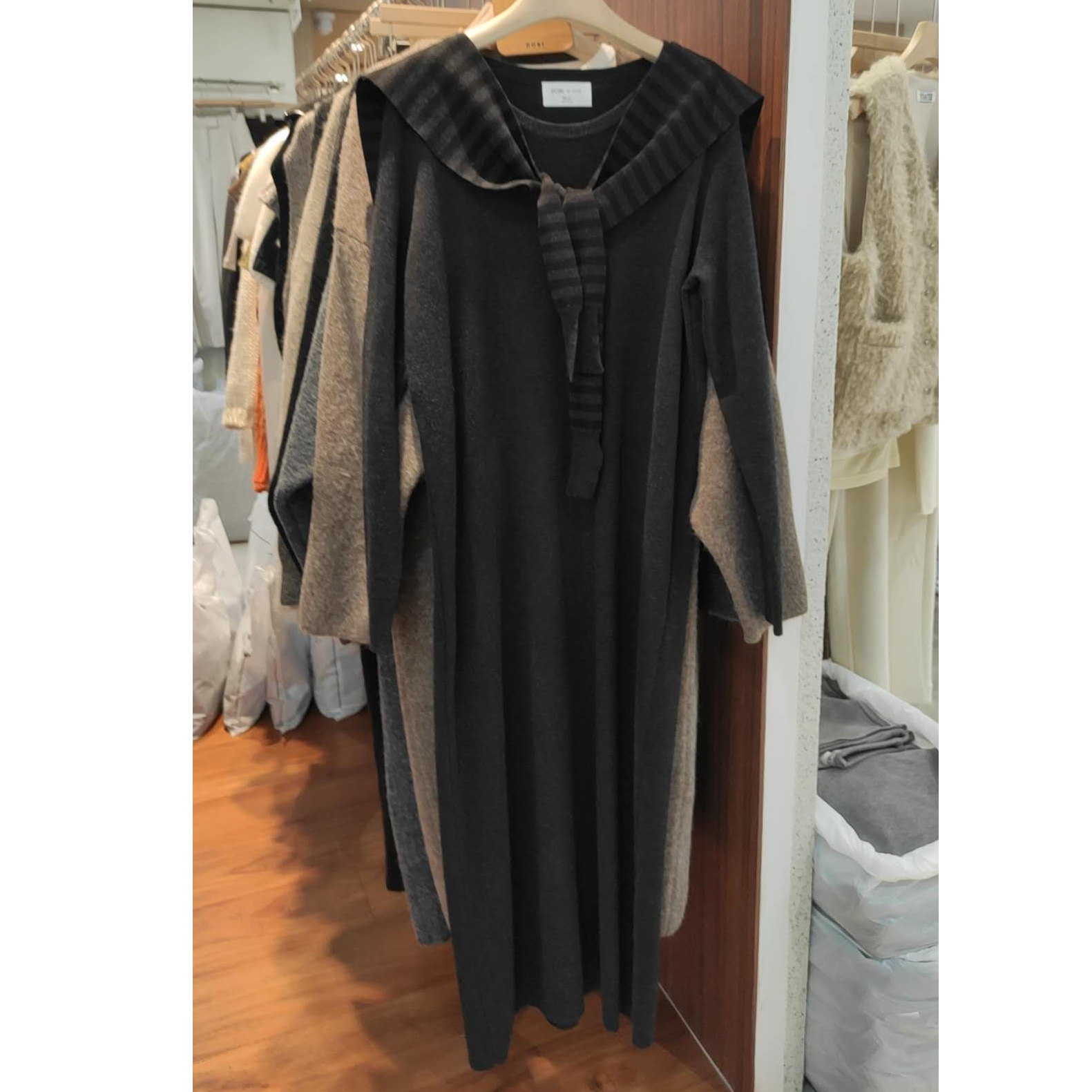 连衣裙 Y-O-5B18 NO退换 接受再拍