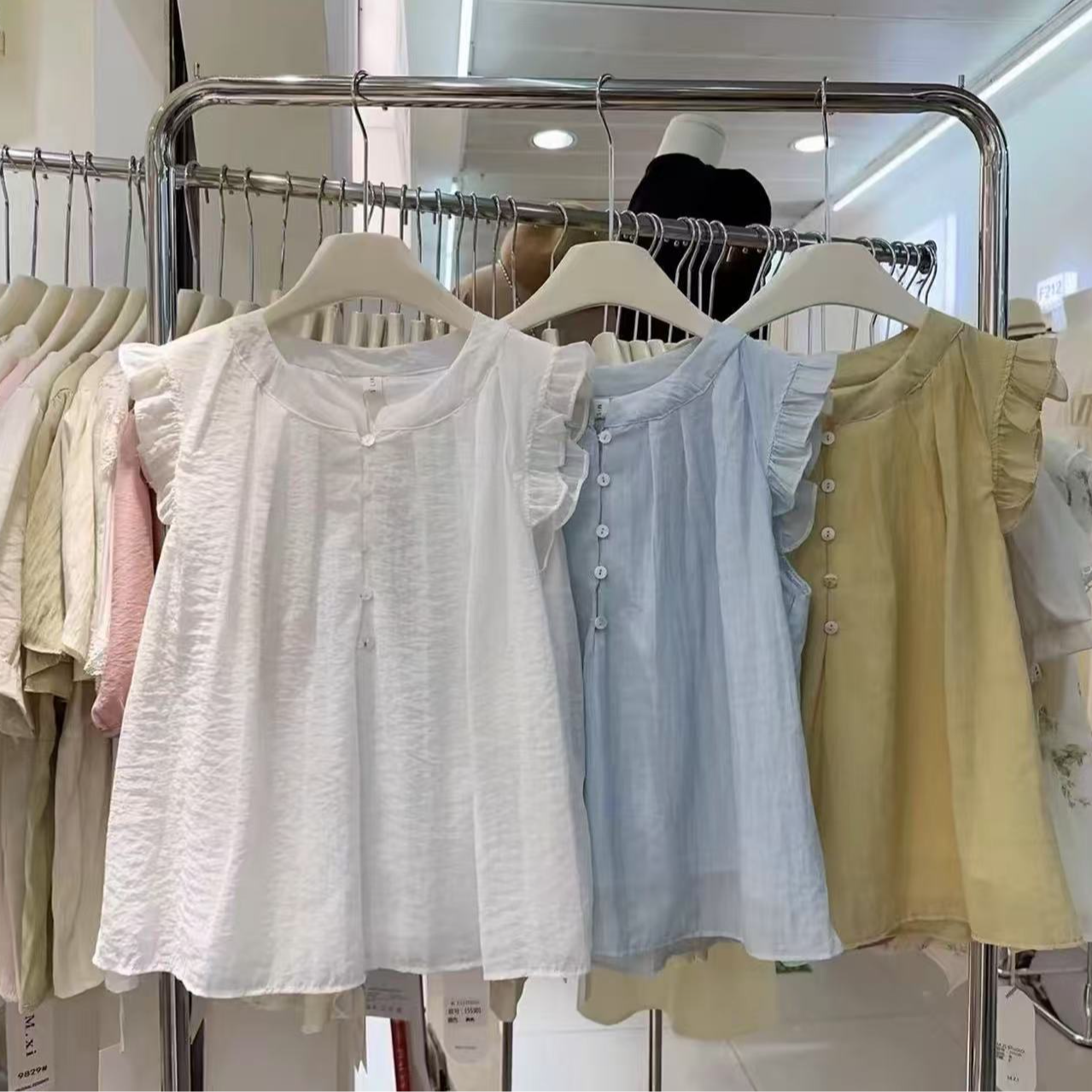 夏季新品法式荷叶边飞飞袖显瘦百搭韩系娃娃衫上衣女减龄甜美衬衫