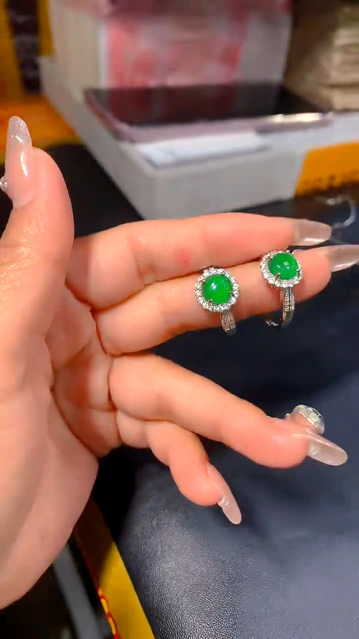 【闪购商品】定制翡翠未镶嵌20-多样性发货（发其一）