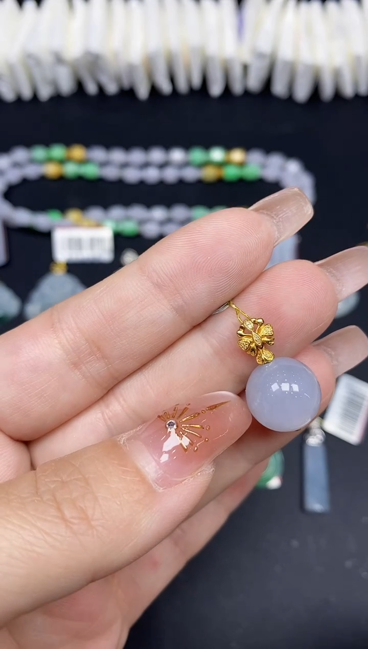 吊坠(不含链)18K金镶嵌翡翠单珠18K金扣镶嵌@@CMT