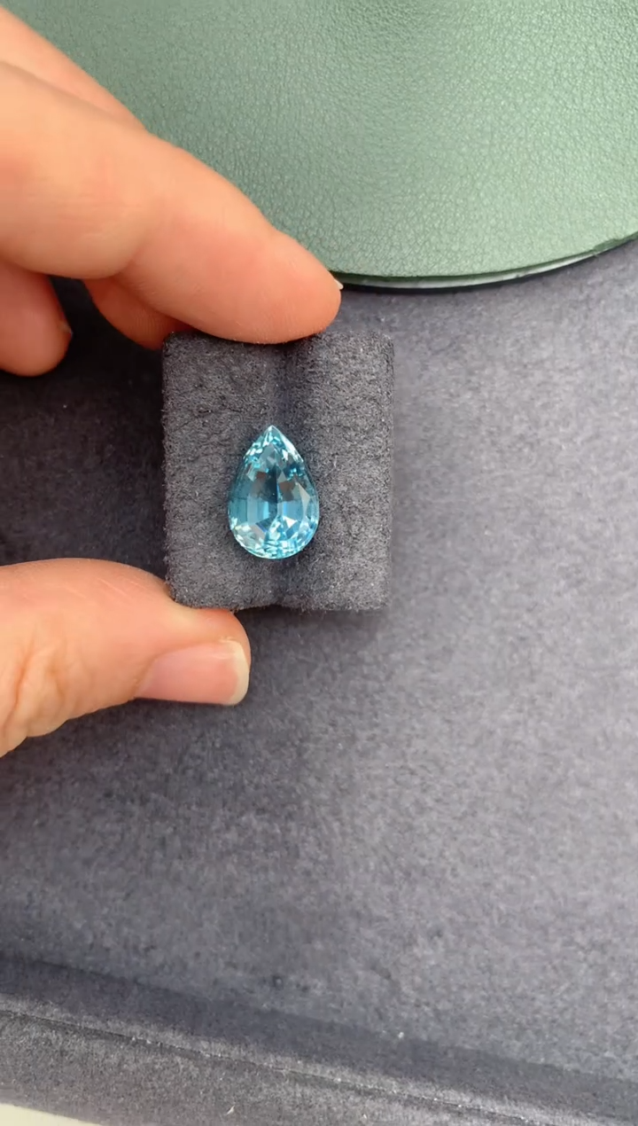 海蓝宝石裸石未镶嵌5.3ct海蓝宝  0061