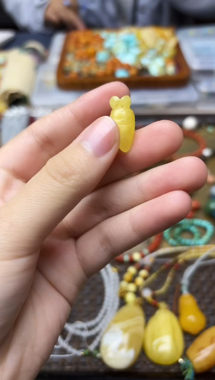 裸石蜜蜡未镶嵌蜜蜡萝卜配饰GW