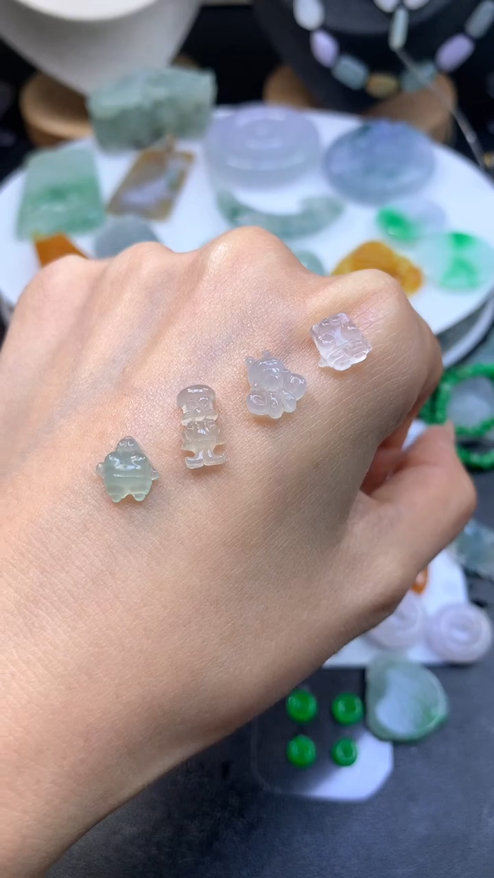 【闪购商品】定制翡翠未镶嵌翡翠