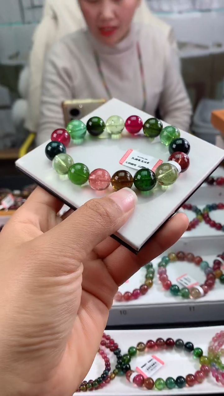 【闪购商品】碧玺手链未镶嵌多样性发一条