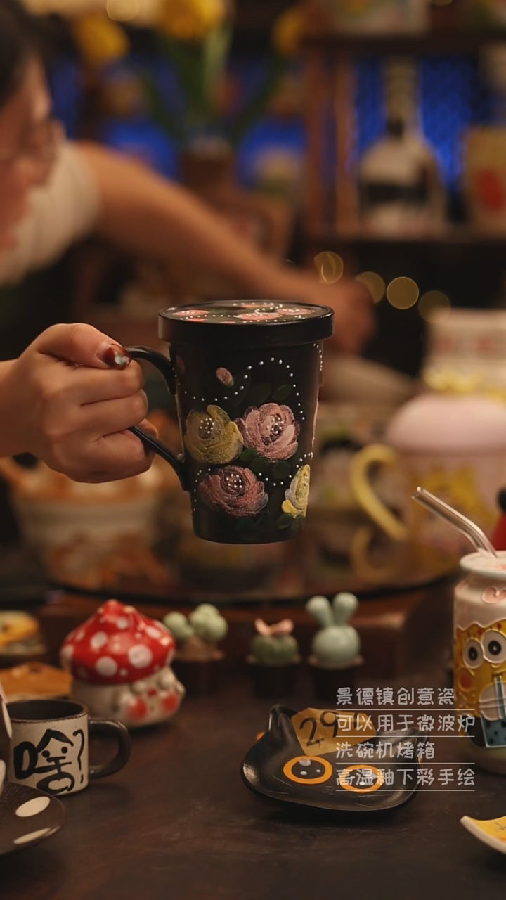 陶瓷景德镇可爱陶瓷釉下彩绘设计师款